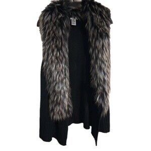 Women's LaSeine Faux Fur Sweater Vest Size M